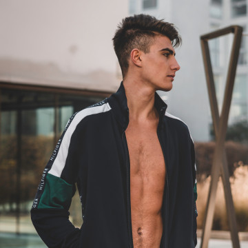 Profile picture of test2